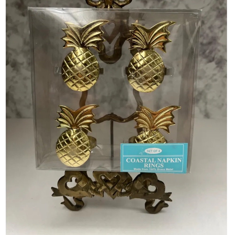 Vintage  Brass Pineapple  Napkin Rings/Set Of 4  Gold Pineapple Napkin Rings